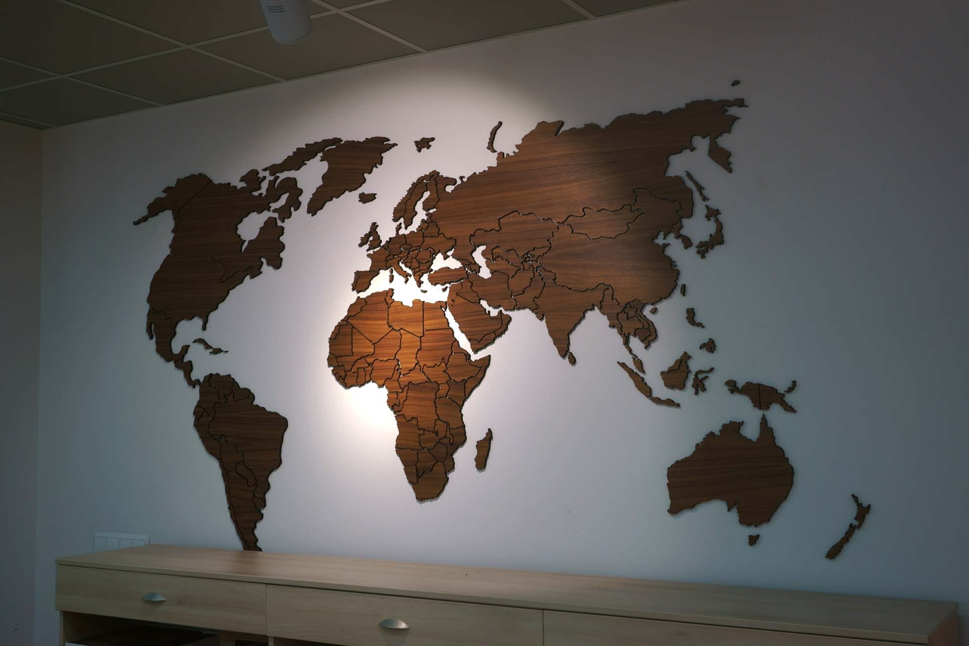 Карты России из дерева купить в России на стену